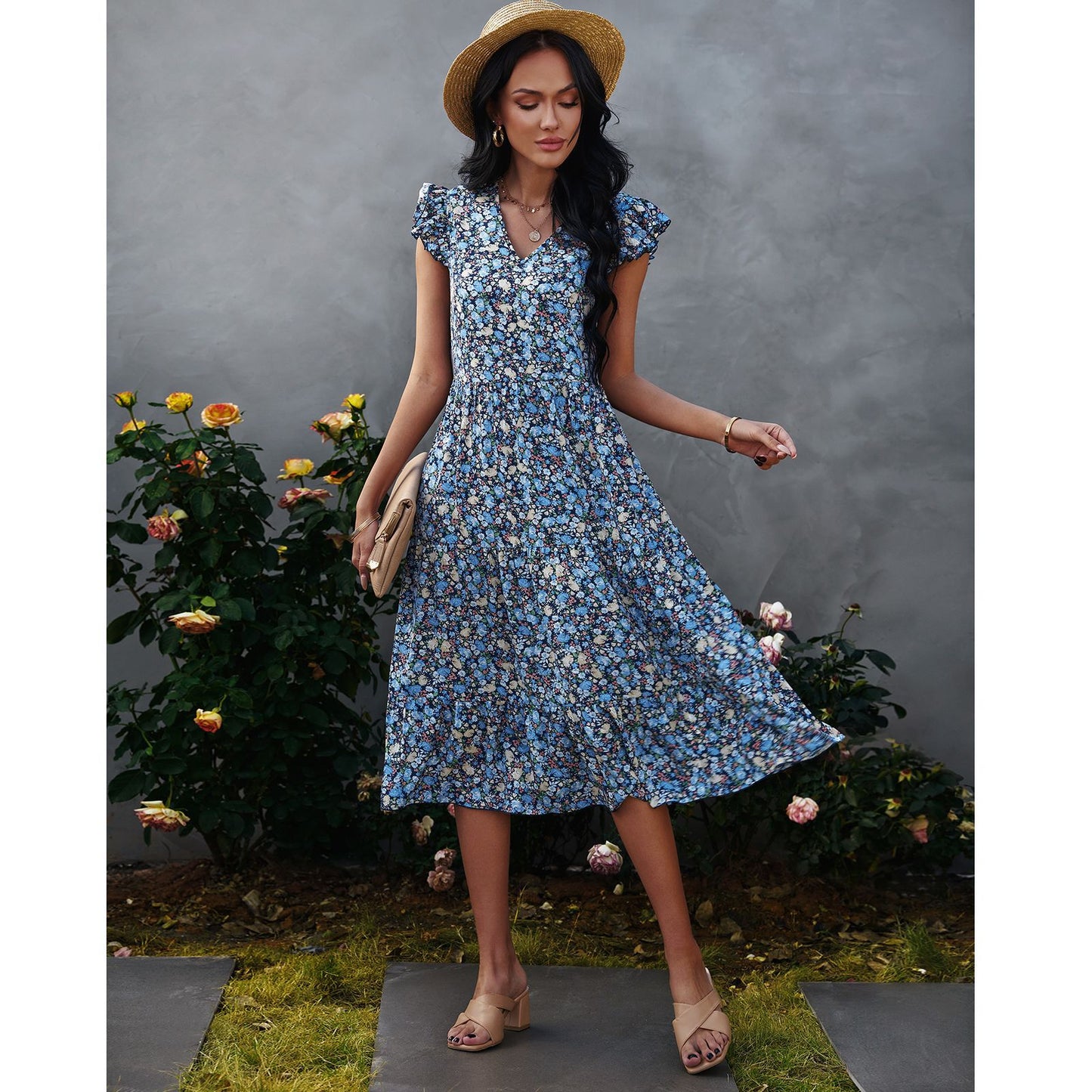 Chic Floral Midi Dress by Sophie Laurie