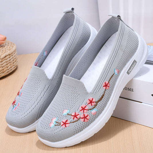 Breathable Embroidered Pumps by Sophie Laurie