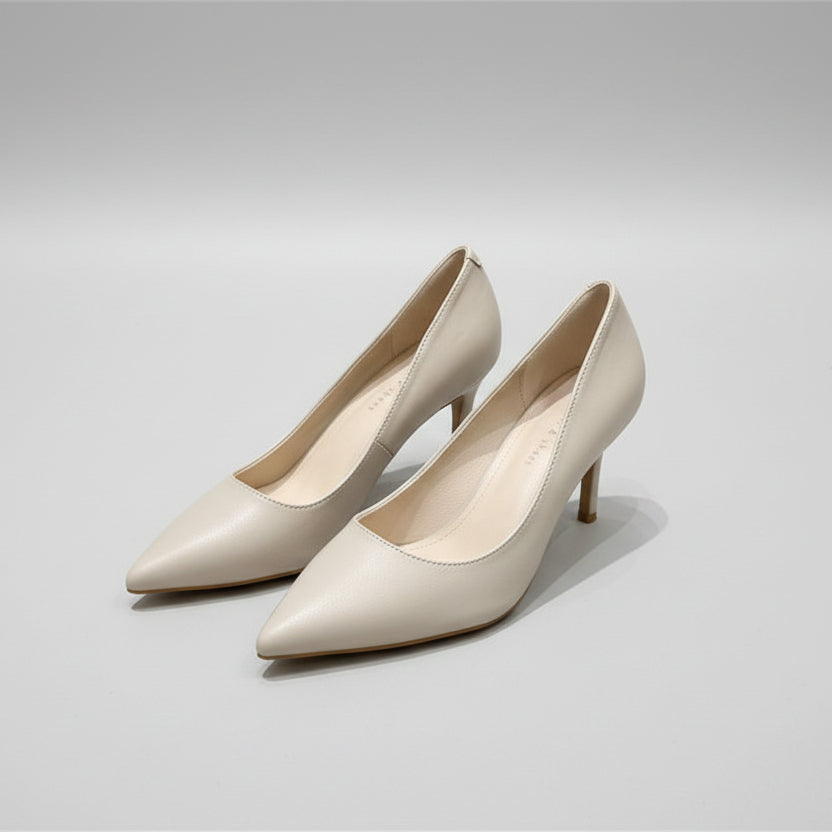 Chic Pointed Toe Heels by Sophie Laurie