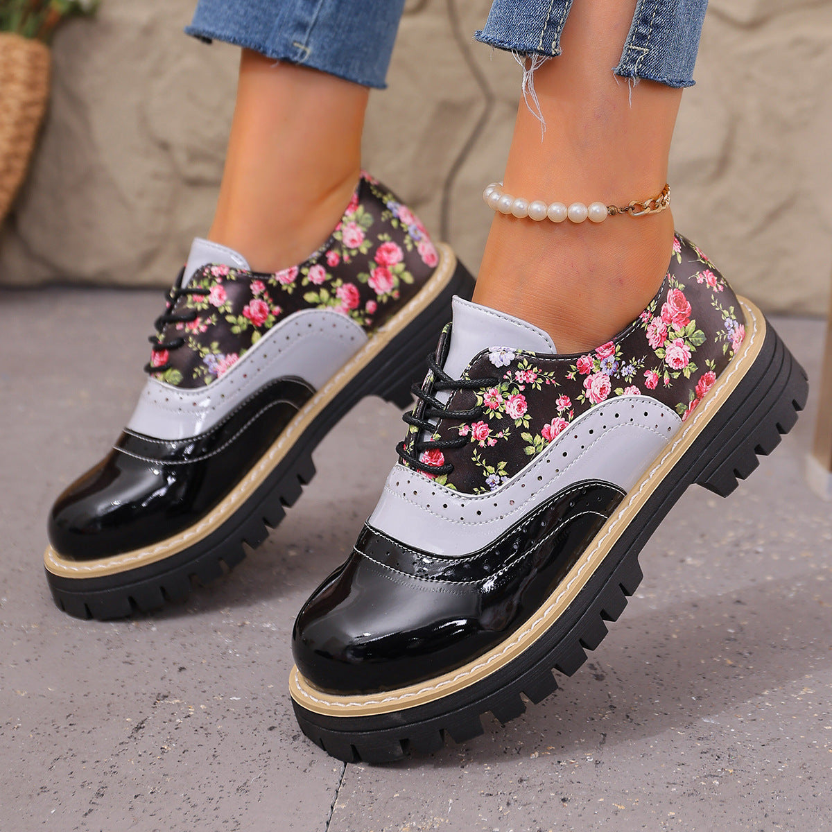 Chic Floral Sophie Laurie Plus-Size Casual Shoes
