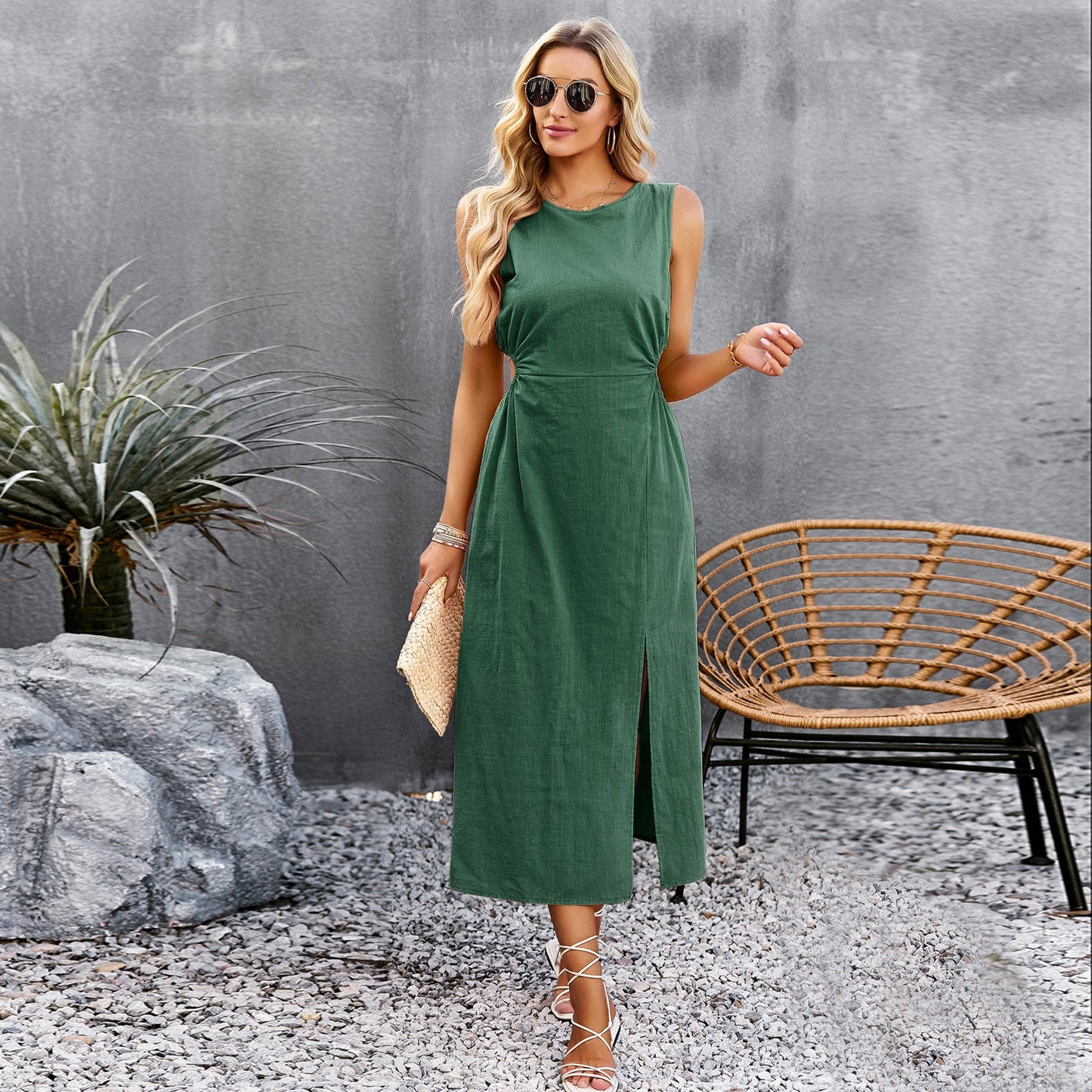 Chic Sophie Laurie Sleeveless Summer Midi Dress