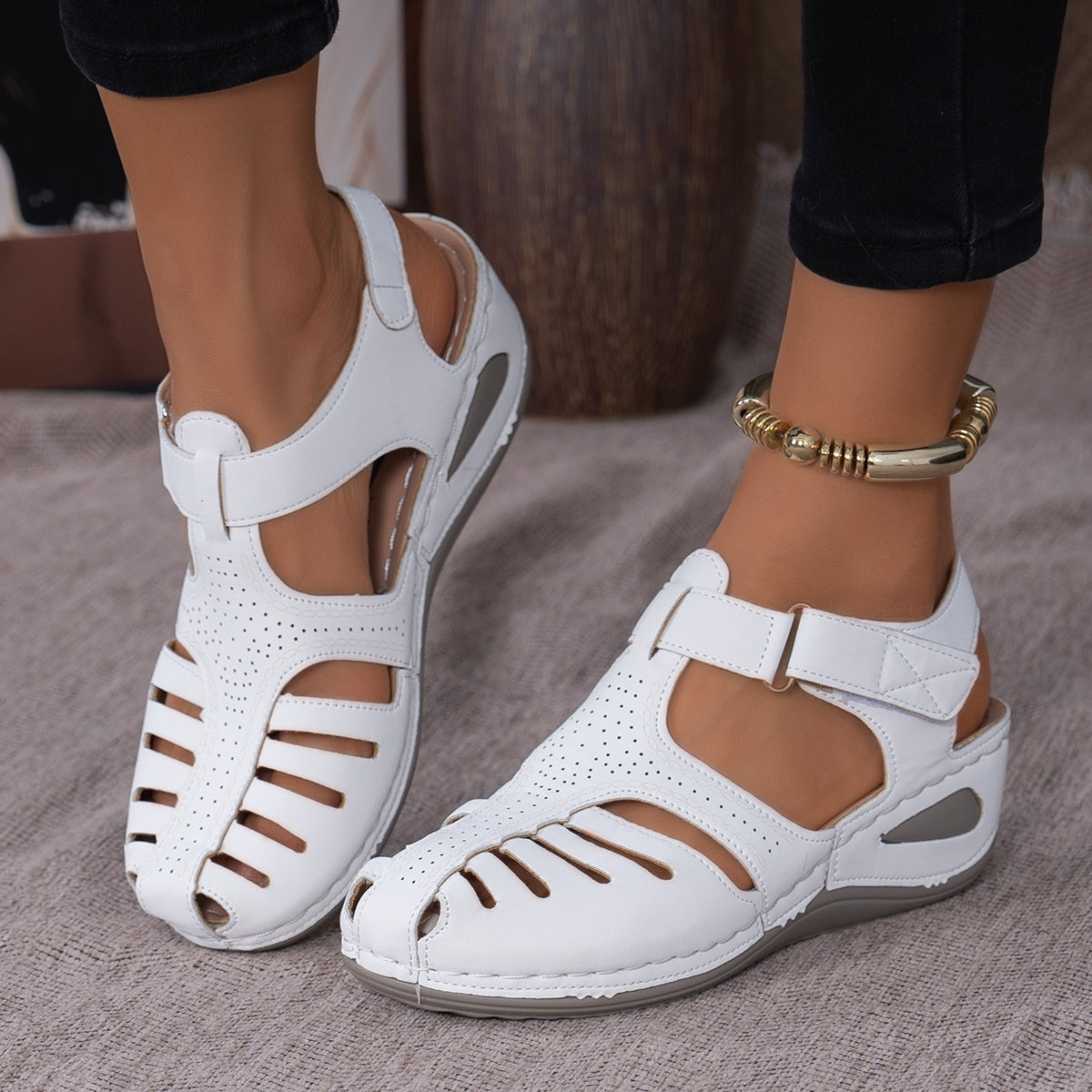 Chic Comfort Sophie Laurie Wedge Sandals