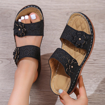 Pinterest-Inspired Sophie Laurie Floral Flat Sandals