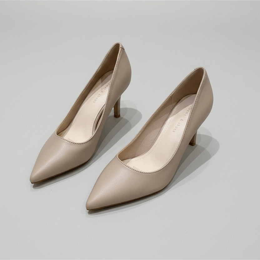 Chic Pointed Toe Heels by Sophie Laurie