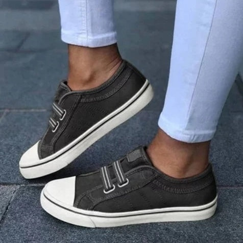 Pinterest-Inspired Sophie Laurie Laceless Canvas Sneakers