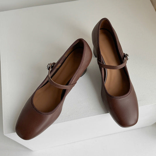 Retro Mary Jane Heels by Sophie Laurie