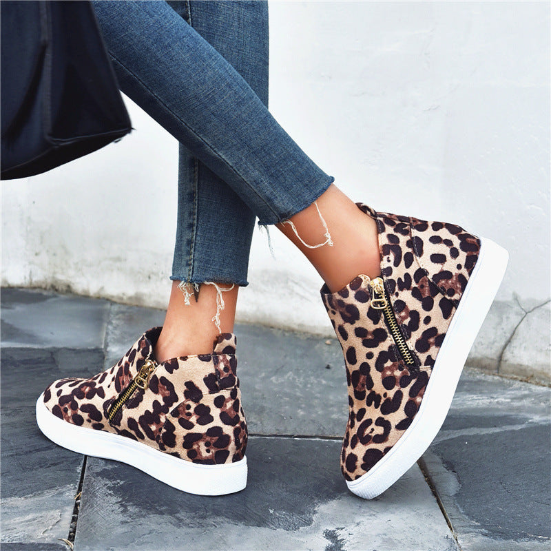 Chic Suede Round Toe Flats by Sophie Laurie