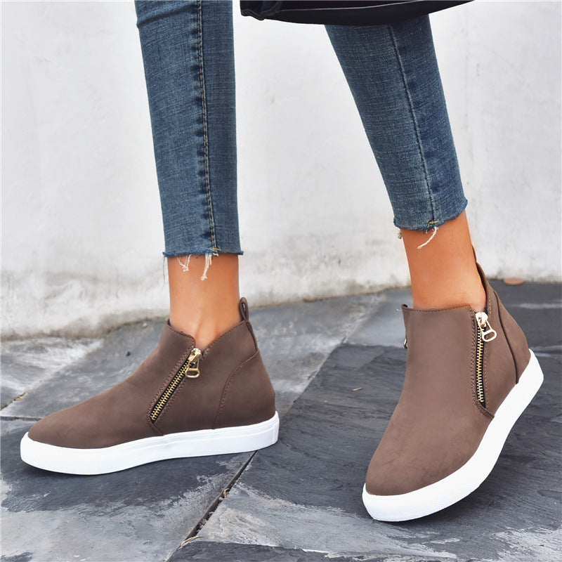Chic Suede Round Toe Flats by Sophie Laurie