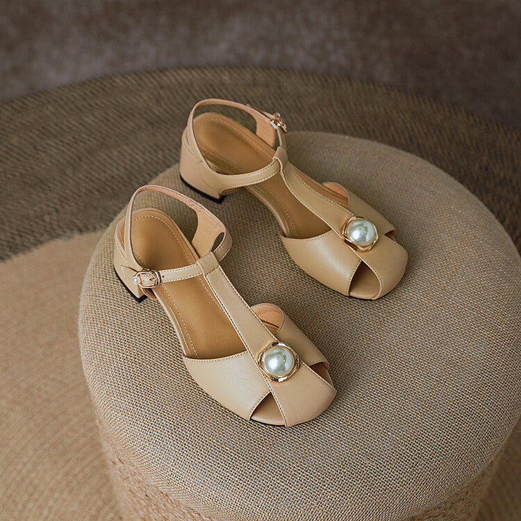 Chic T-Strap Sophie Laurie Summer Sandals