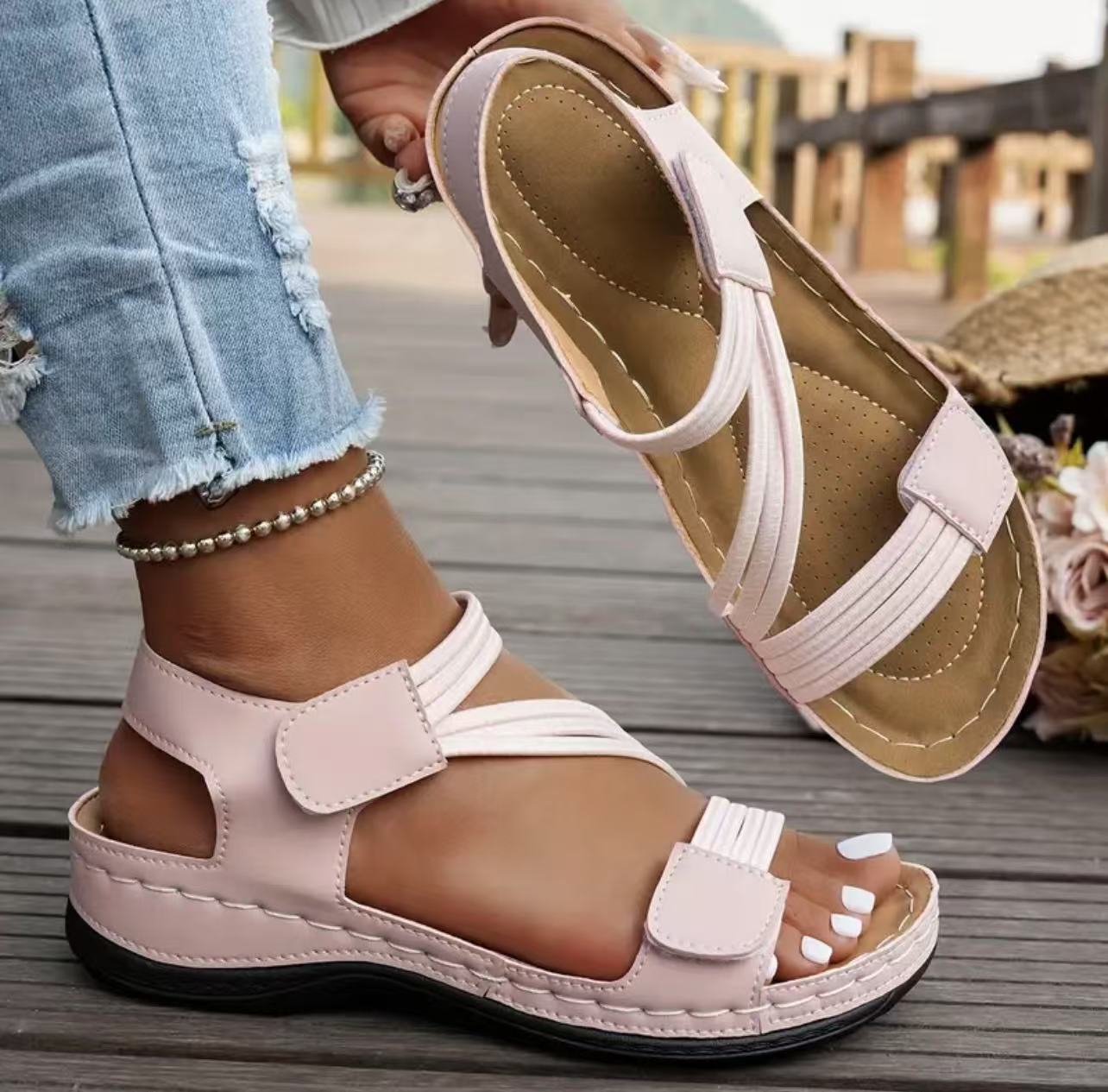 Lightweight Everyday Sandals by Sophie Laurie