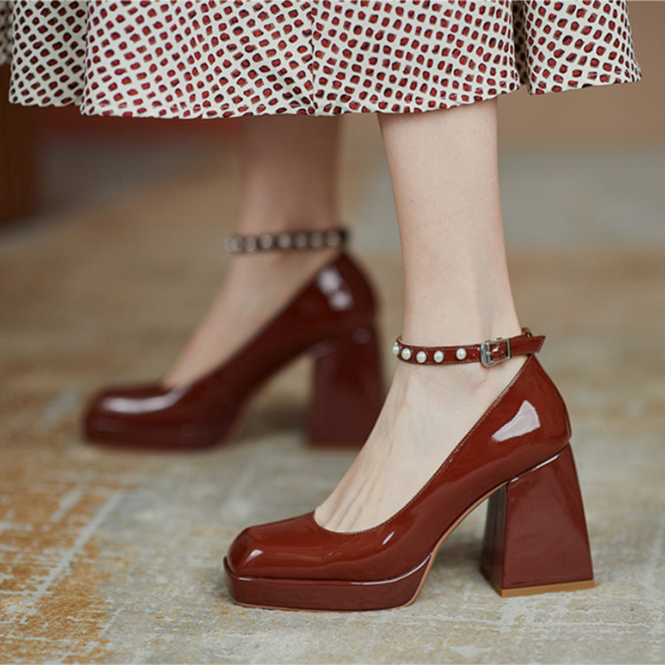 Chic Block Heel Pumps Sophie Laurie High Heels