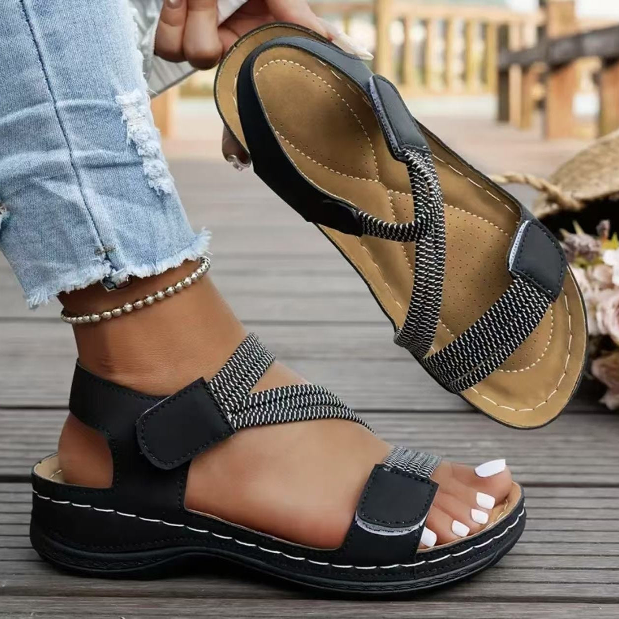 Lightweight Everyday Sandals by Sophie Laurie