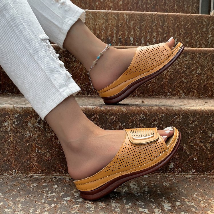 Hollow Platform Sandals Sophie Laurie Women’s Slides