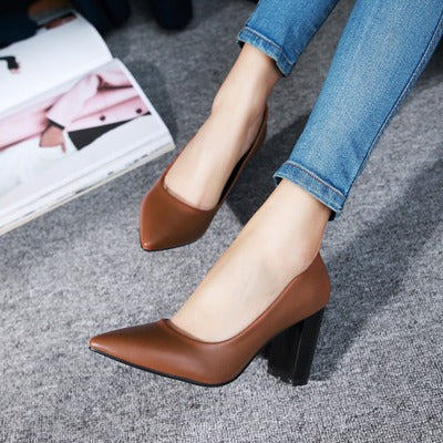 Chic Block Heel Pumps Sophie Laurie High Heels