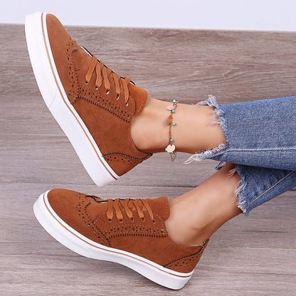 Everyday Comfort Sophie Laurie Canvas Flat Sneakers