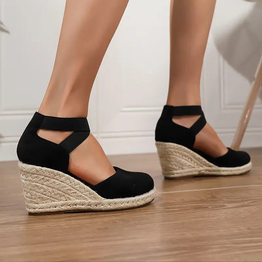 Chic Sophie Laurie Plus Size Sports Sandals