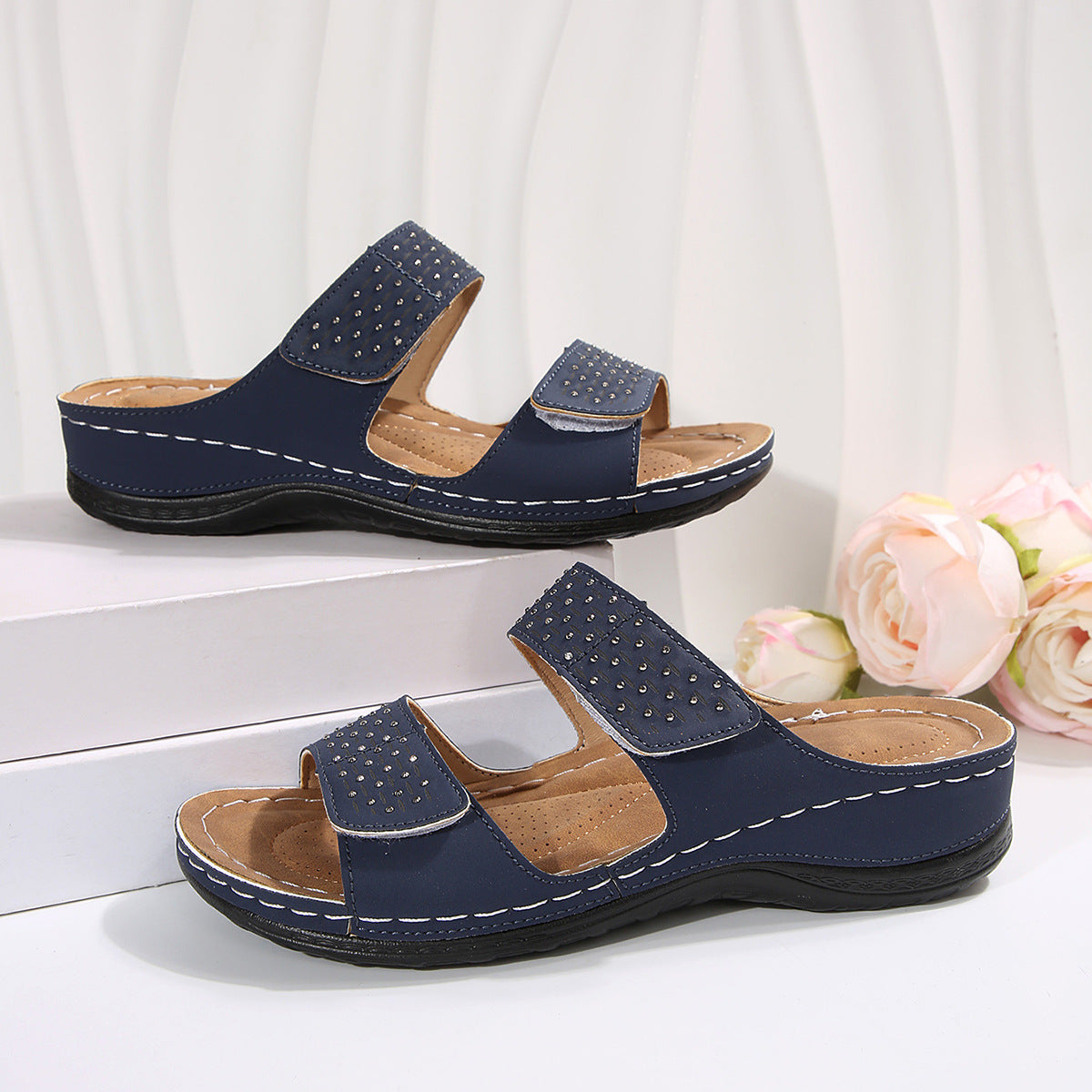 Artistic Sophie Laurie Plus-Size Wedge Sandals