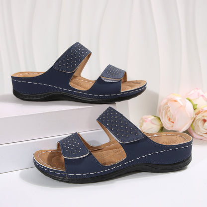 Artistic Sophie Laurie Plus-Size Wedge Sandals