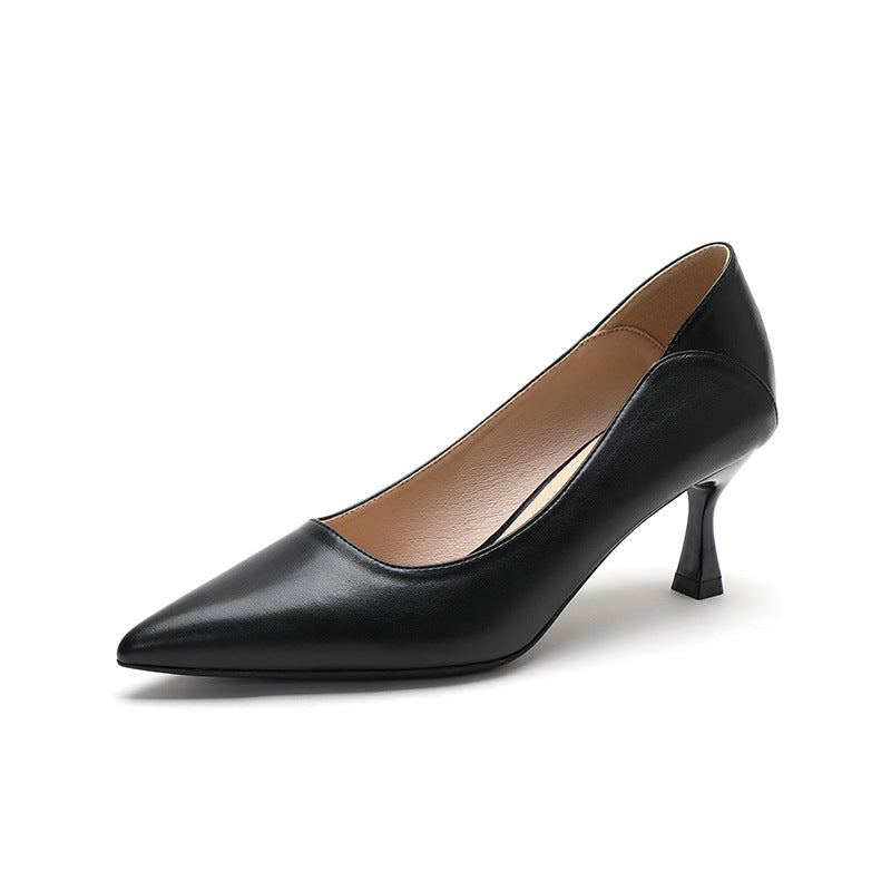 Chic Pointed Toe Heels by Sophie Laurie