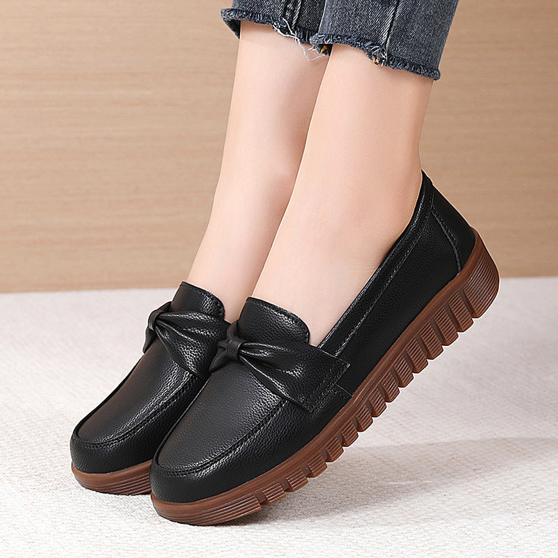 Elegant Comfort Sophie Laurie Flat Leather Loafers