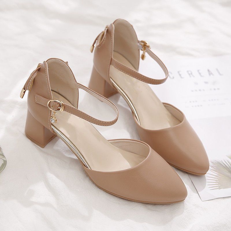 Elegant Chunky Heel Pumps by Sophie Laurie