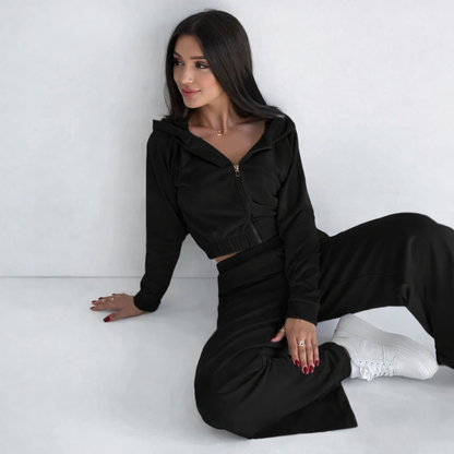 Chic Sophie Laurie Two-Piece Sweatshirt Lounge Set