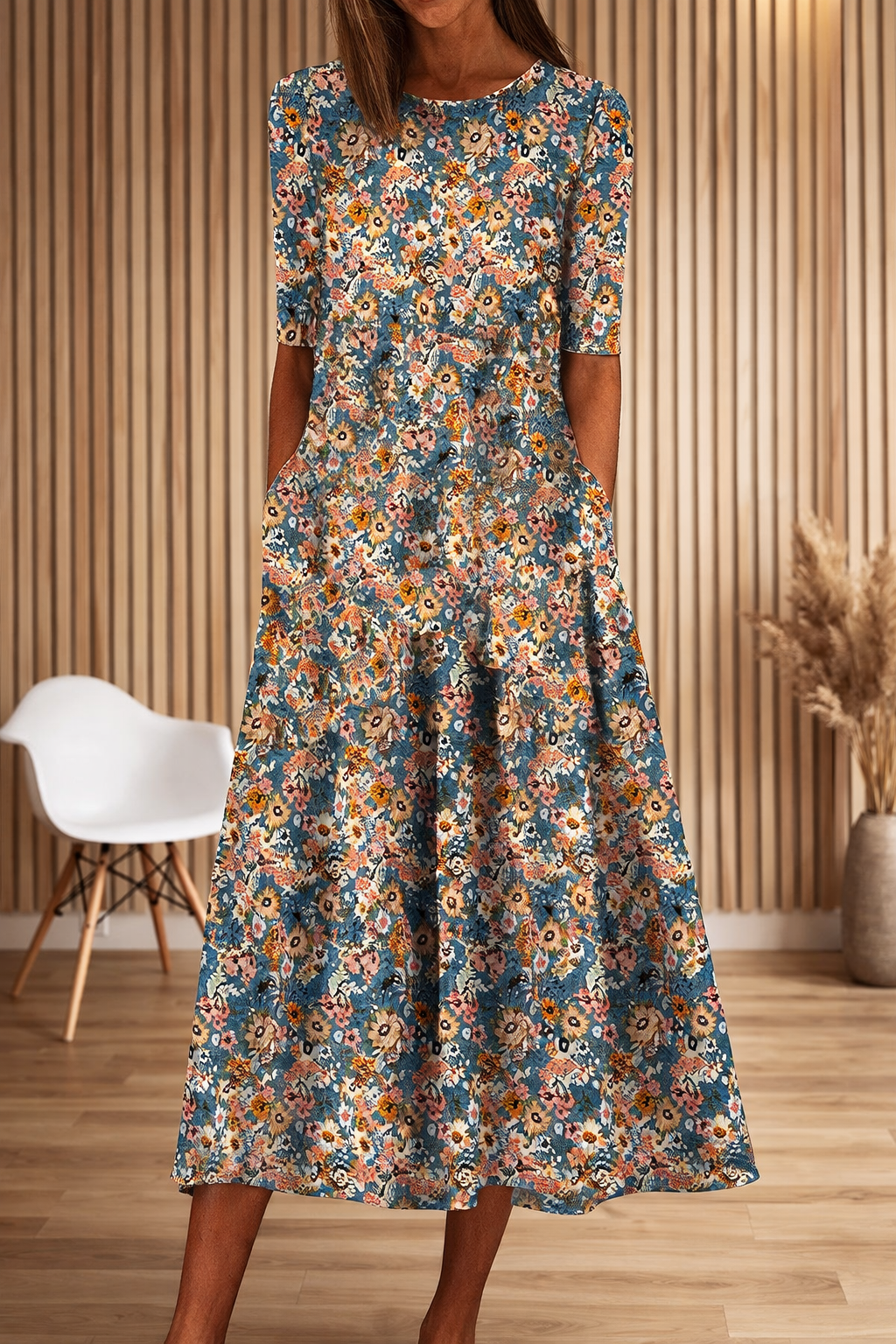 Floral Print Round Neck Dress by Sophie Laurie