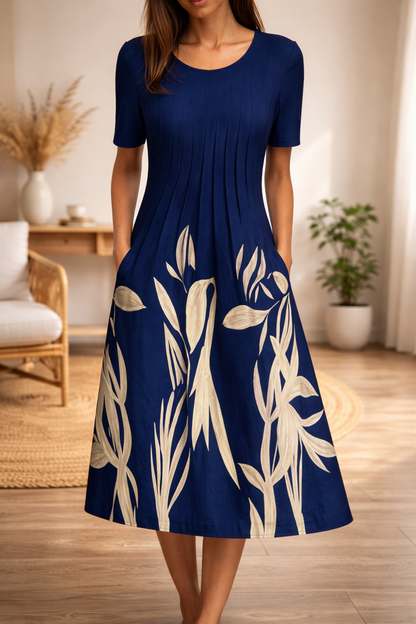 Floral Print Round Neck Dress by Sophie Laurie