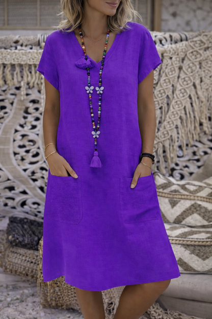 Chic Pocket Midi Dress by Sophie Laurie