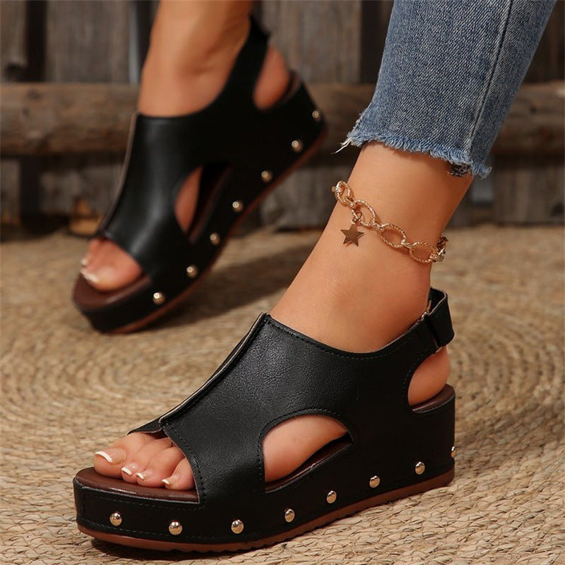 Chic Platform Peep Toe Sandals by Sophie Laurie