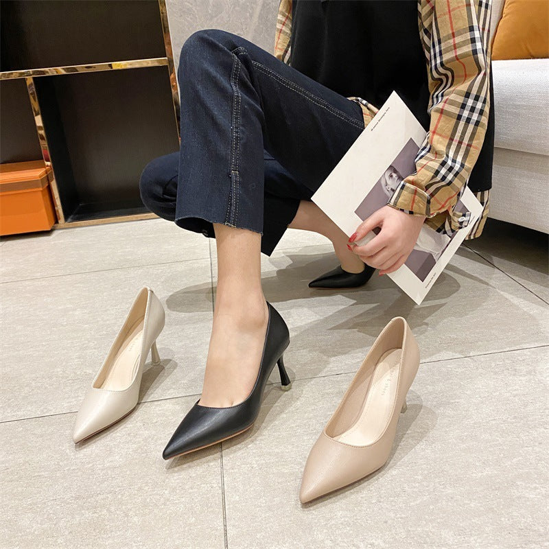 Chic Pointed Toe Heels by Sophie Laurie