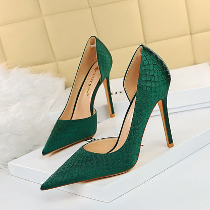 Elegant Silk Pointed Heels by Sophie Laurie