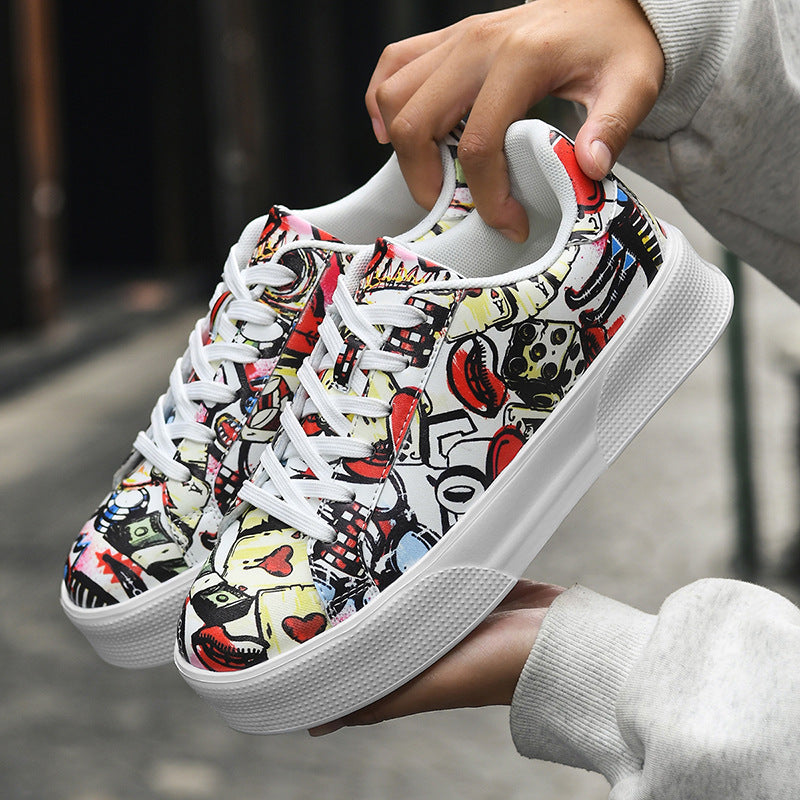 Graffiti Print Sophie Laurie Low-Top Sneakers