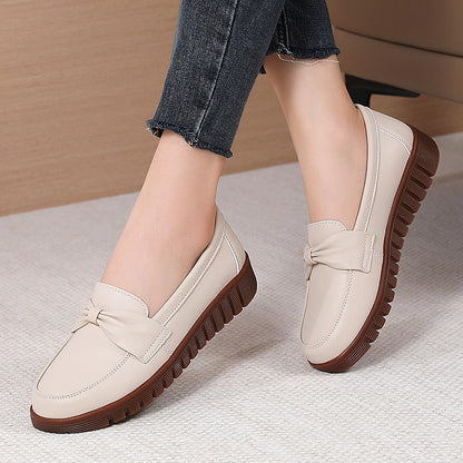 Elegant Comfort Sophie Laurie Flat Leather Loafers