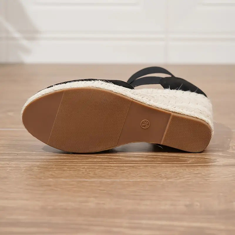 Chic Sophie Laurie Plus Size Sports Sandals