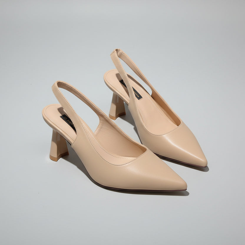 Chic Retro Pointed Heels by Sophie Laurie