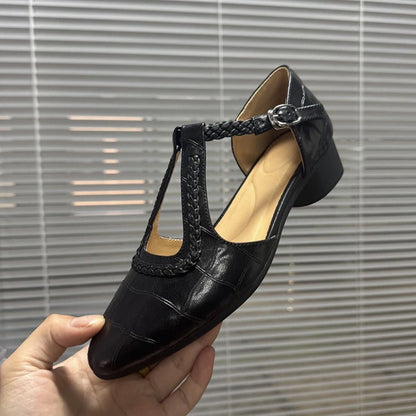 Retro Mary Jane Chunky Heels by Sophie Laurie