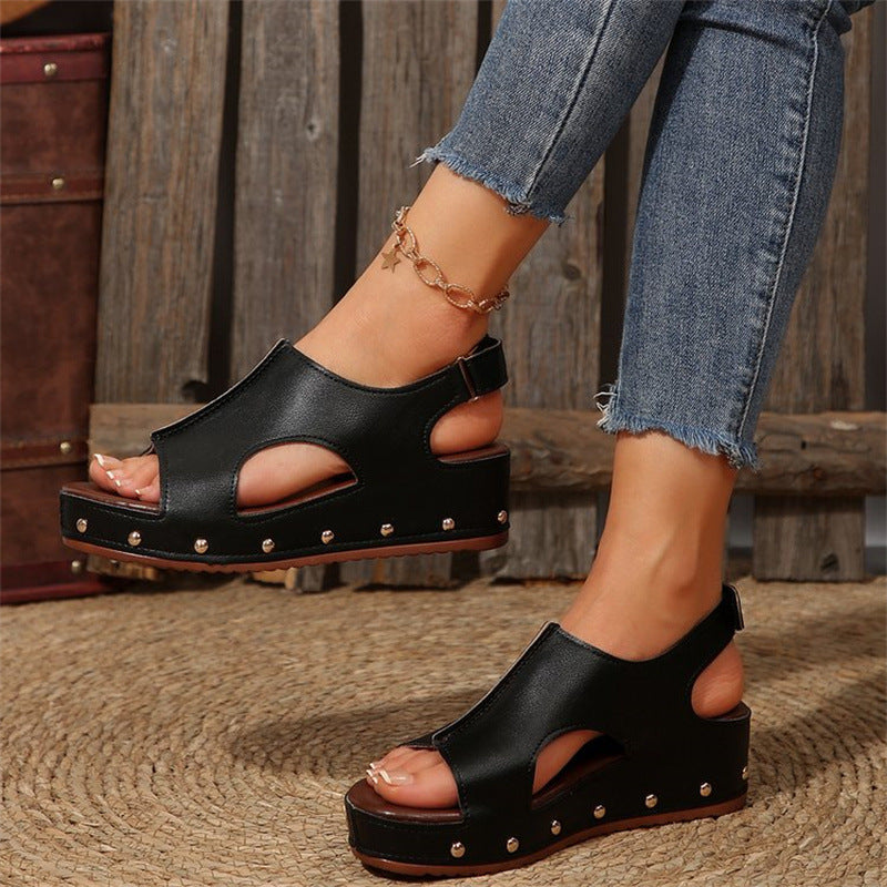 Chic Platform Peep Toe Sandals by Sophie Laurie