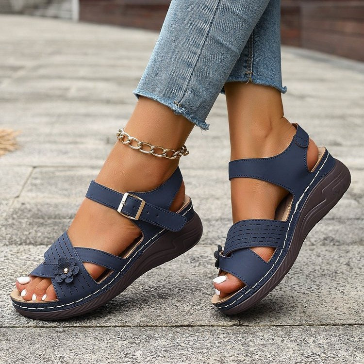 Chic Floral Sophie Laurie Plus Size Platform Sandals