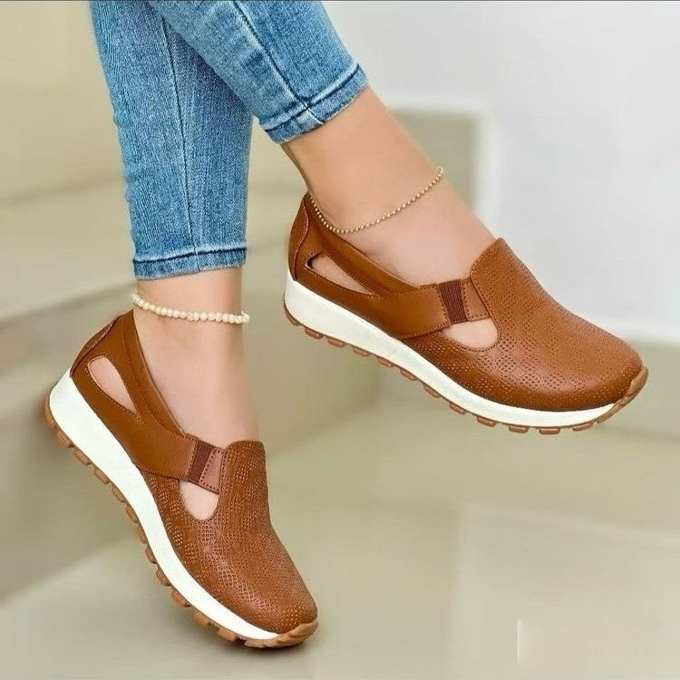 Versatile Sophie Laurie Chunky Slip-On Casual Flats