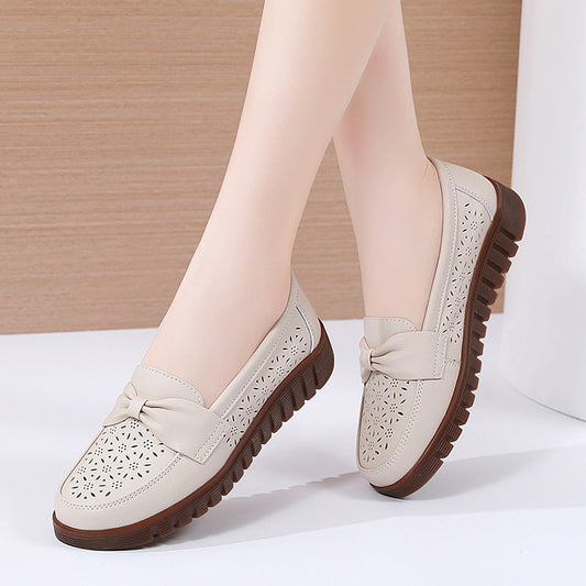 Elegant Comfort Sophie Laurie Flat Leather Loafers