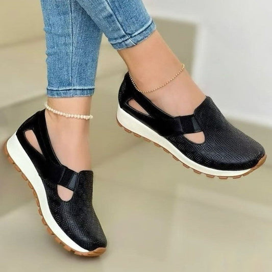 Versatile Sophie Laurie Chunky Slip-On Casual Flats