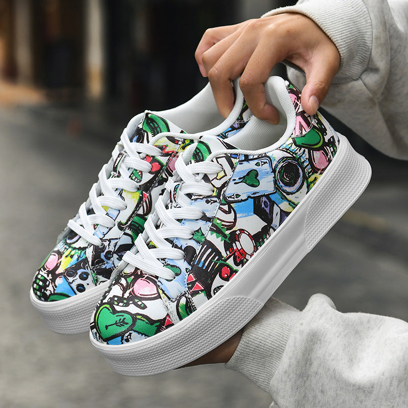 Graffiti Print Sophie Laurie Low-Top Sneakers
